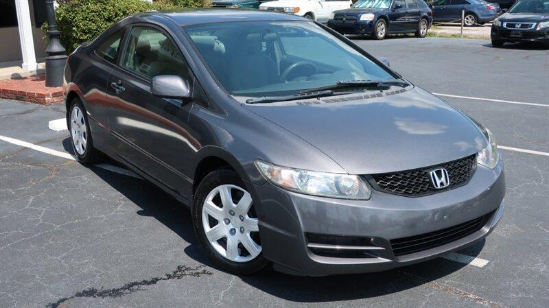 Honda Civic LX - Thumbnail 3