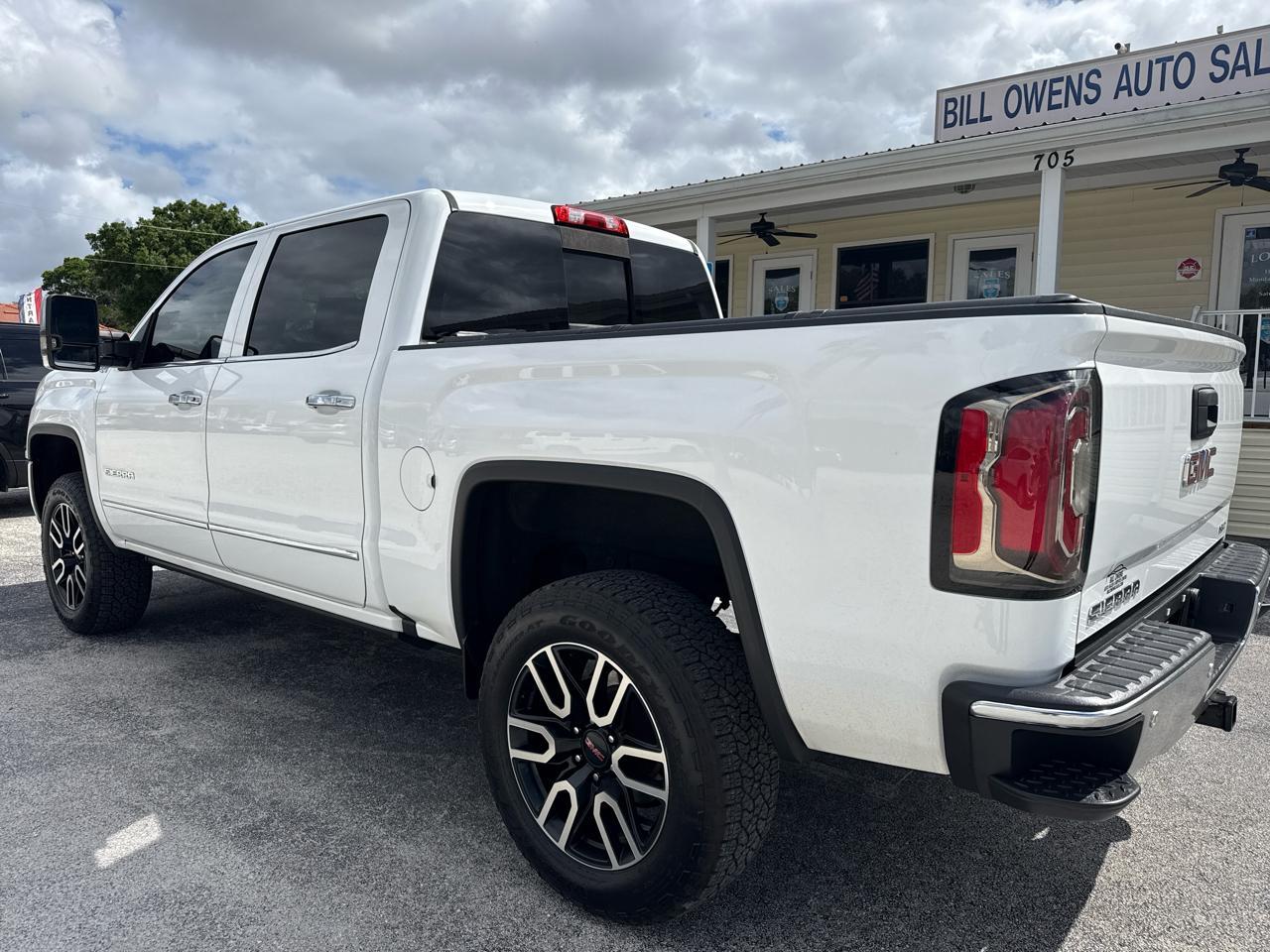 Gmc Sierra 15004Wd Crew Cab 143.5" Slt - Thumbnail 3