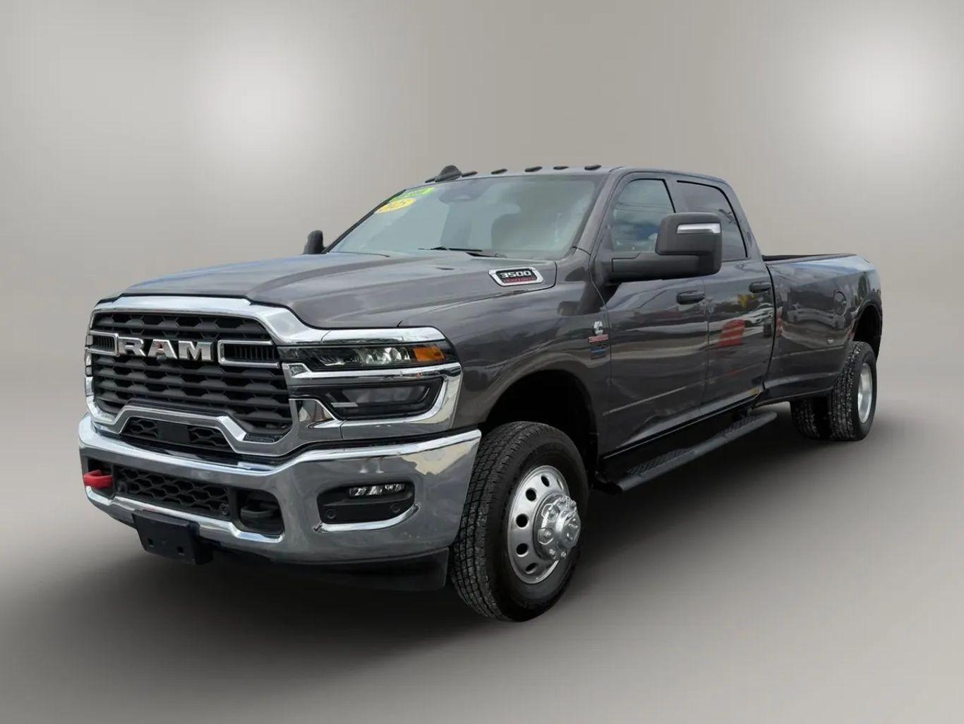 Ram 3500 Crew Cab - Thumbnail 10