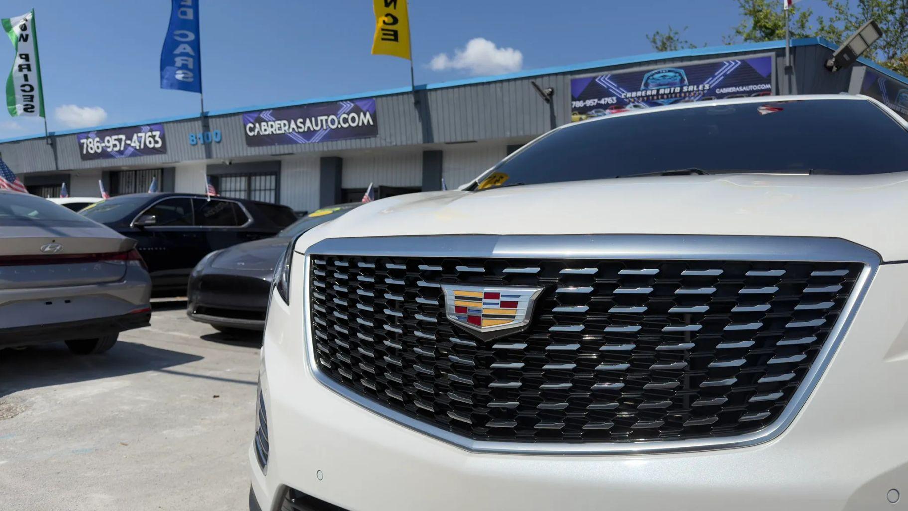 Cadillac Xt5 - Thumbnail 11