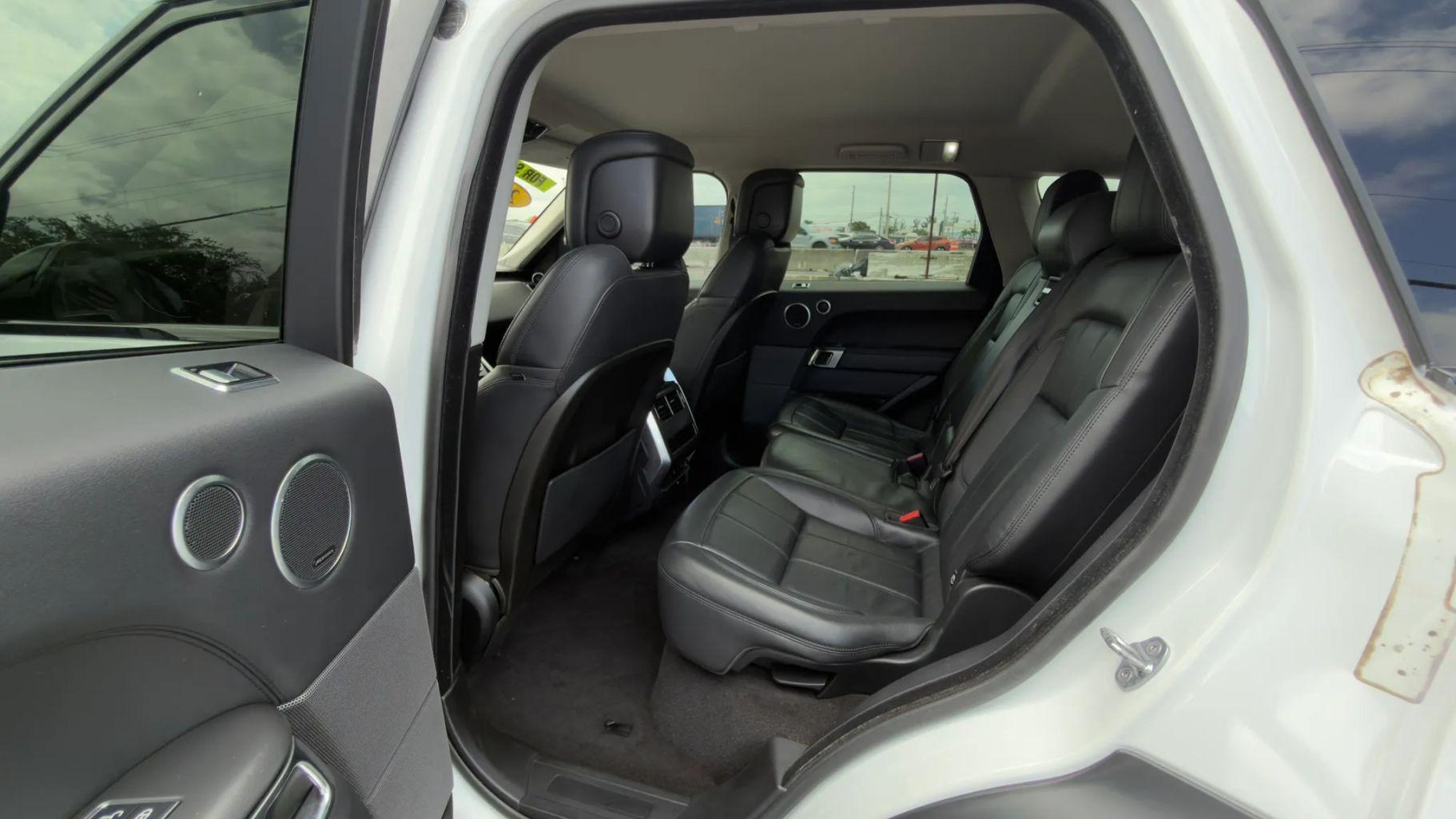 Land Rover Range Rover Sport - Thumbnail 20