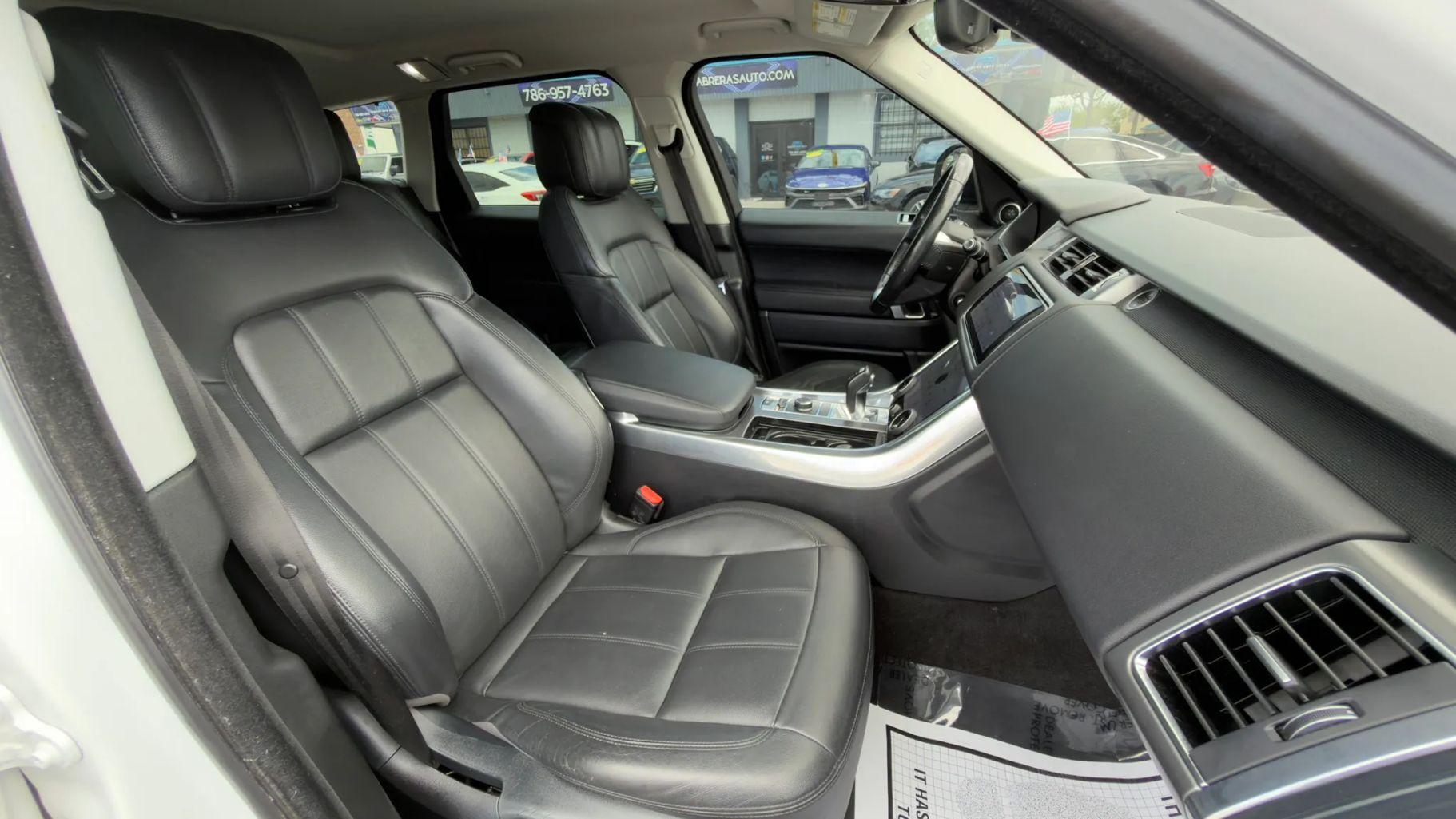 Land Rover Range Rover Sport - Thumbnail 15