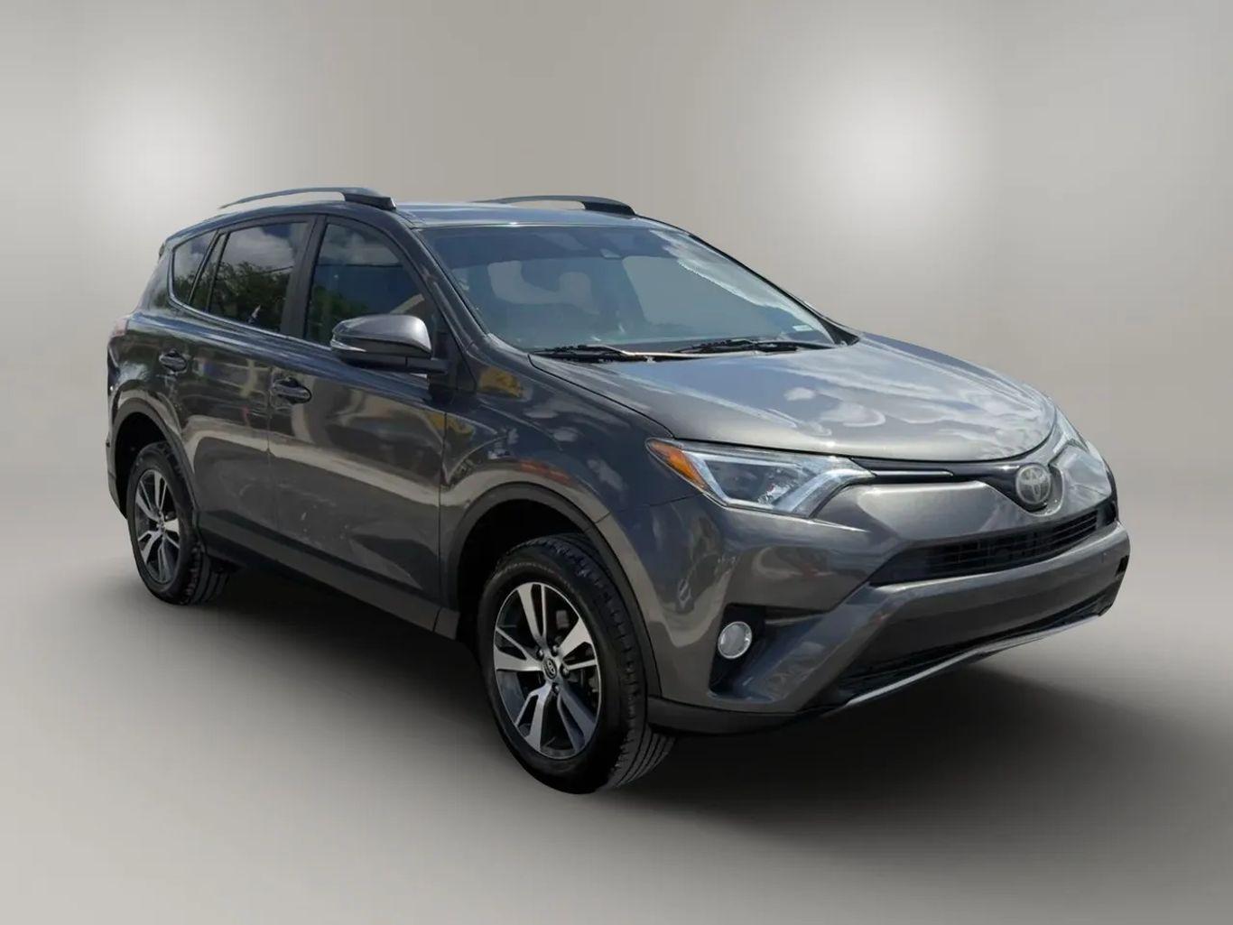 Toyota Rav4 - Thumbnail 10
