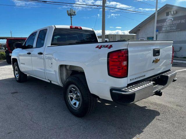 Chevrolet Silverado 1500 Double Cab - Thumbnail 10