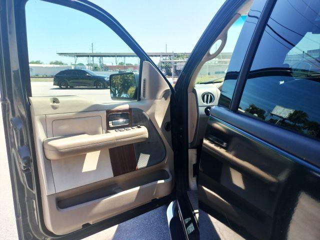 Ford F150 Supercrew Cab - Thumbnail 16