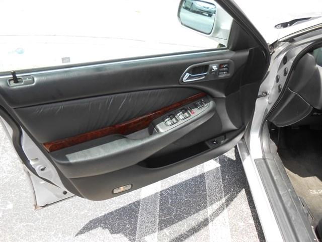Acura 3.2Tl | Stock No: 14776 - Thumbnail 11