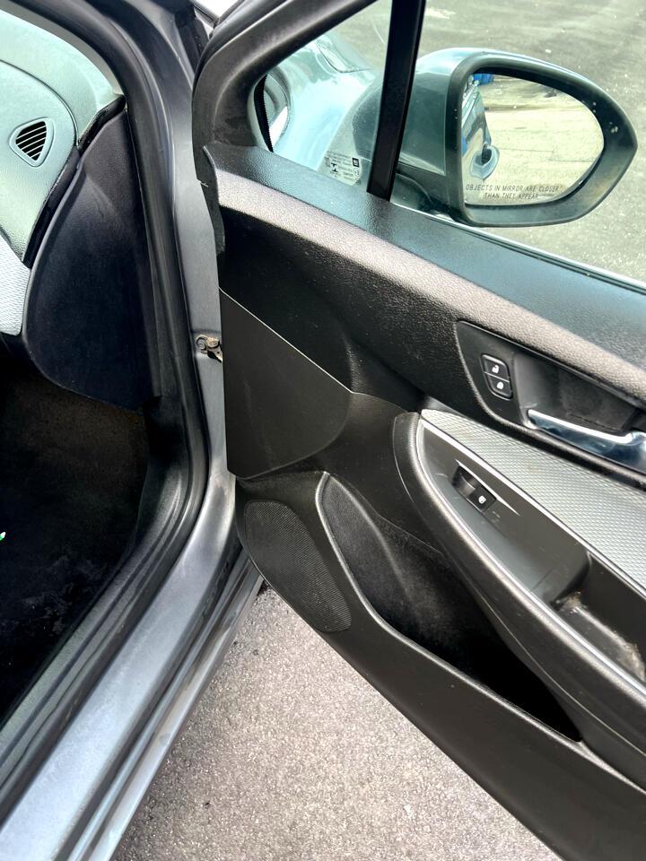 Chevrolet Cruze Lt - Thumbnail 18