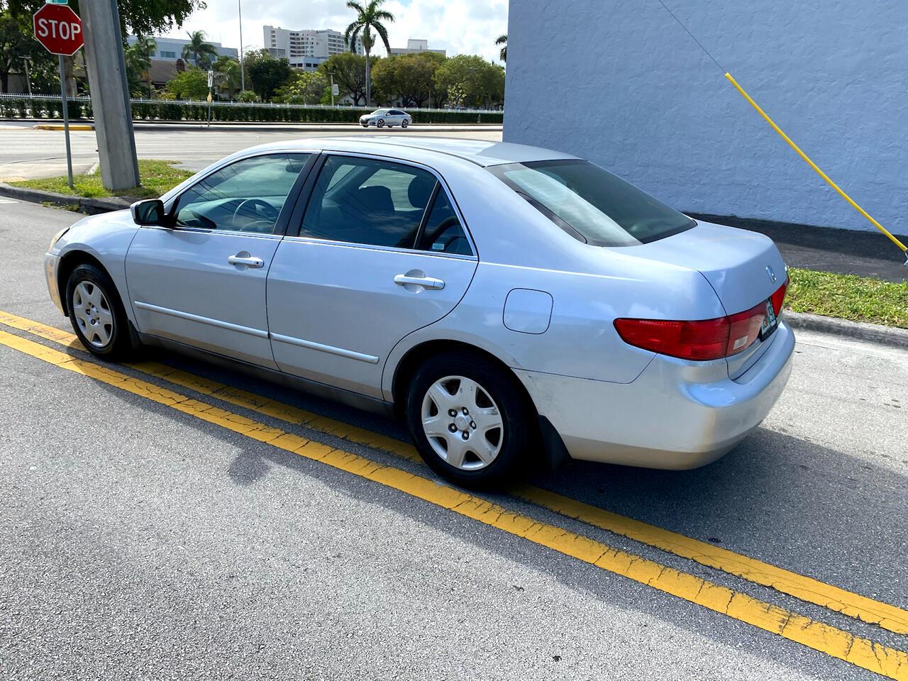 Honda Accord Sdn4Dr I4 At Ex-L - Thumbnail 3