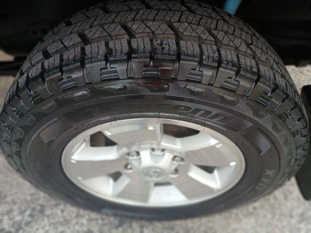 Toyota Tacoma Double Cab - Thumbnail 3