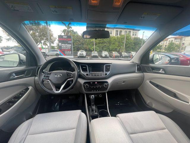Hyundai Tucson - Thumbnail 18