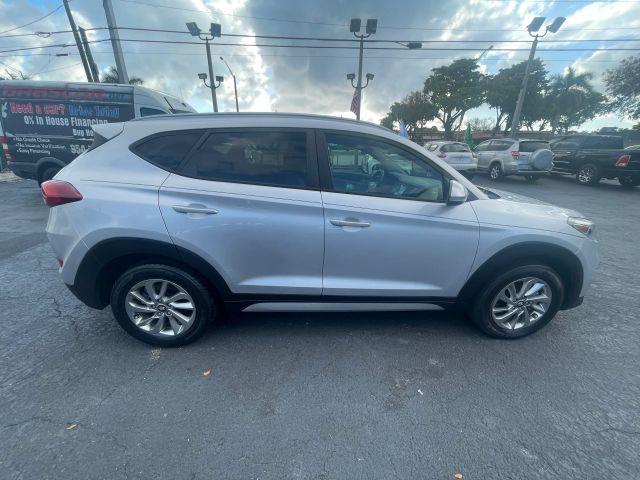 Hyundai Tucson - Thumbnail 10