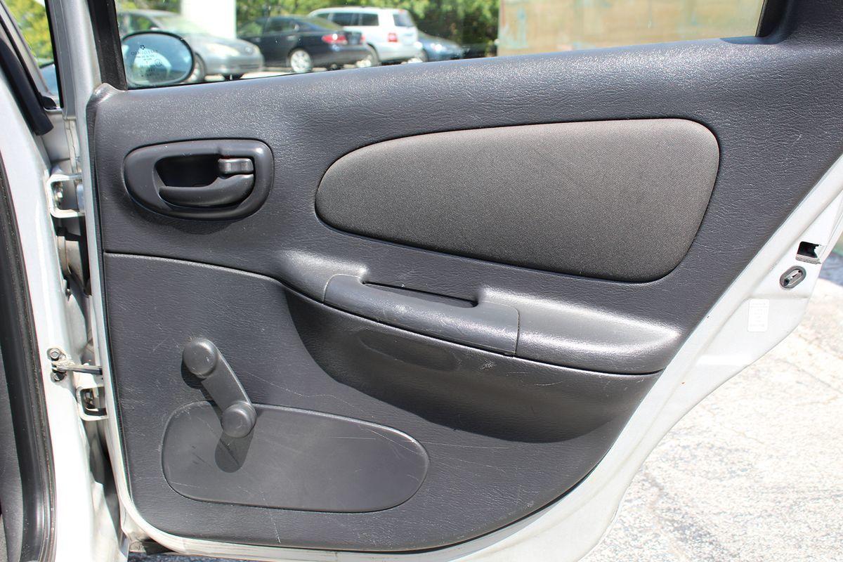 Dodge Neon Only $3500 Cash** "No Financing" - Thumbnail 16