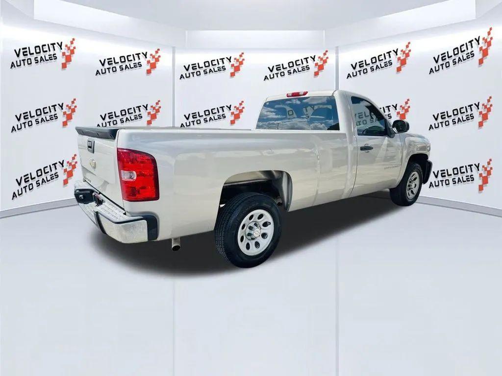 Chevrolet Silverado 1500 Regular Cab - Thumbnail 5
