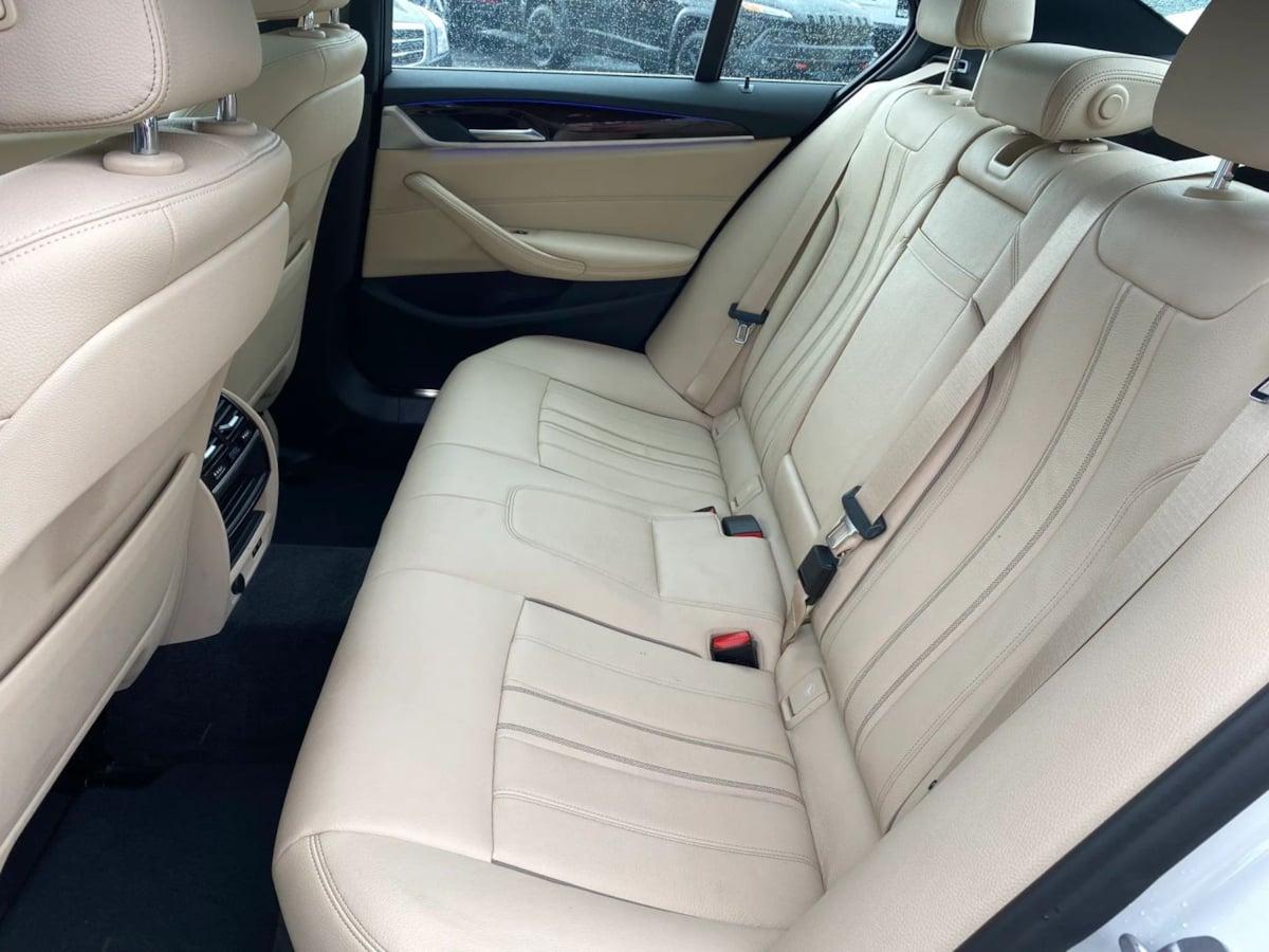 Bmw 5 Series 530I - Thumbnail 10