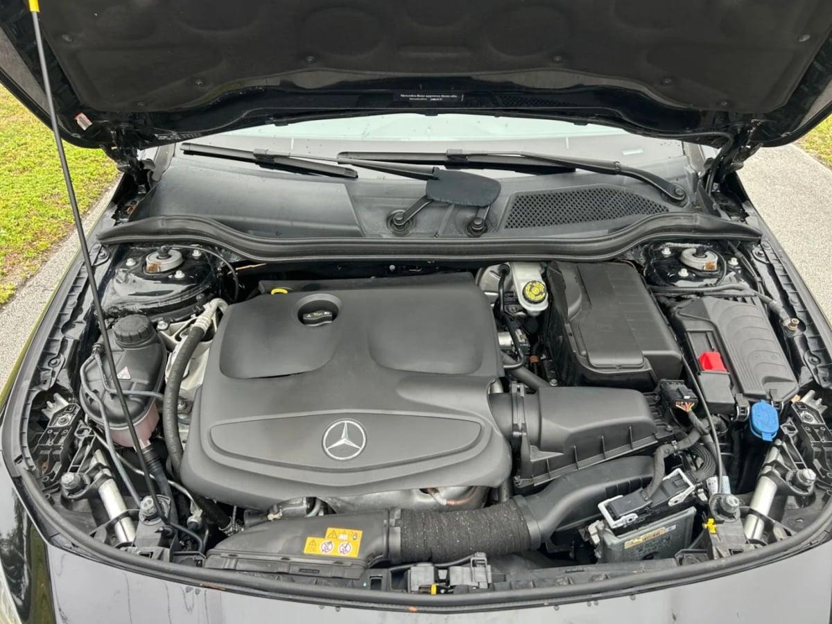 Mercedes-Benz Cla 250 Coupe - Thumbnail 18