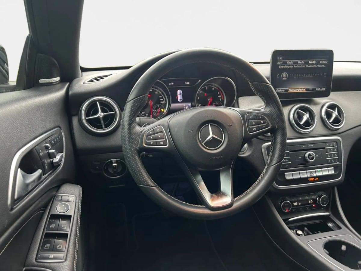 Mercedes-Benz Cla 250 Coupe - Thumbnail 11