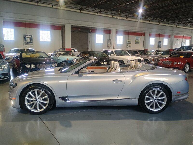 Bentley Continental GTC V8 - Thumbnail 2