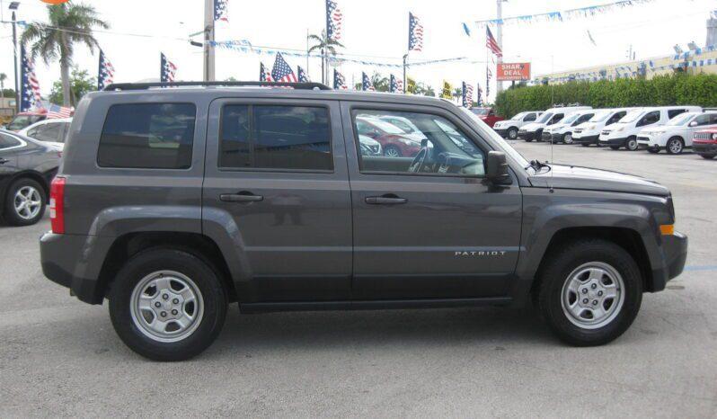 Jeep Patriot - Thumbnail 5
