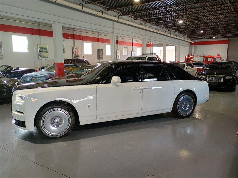 Rolls-Royce Phantom - Thumbnail 2