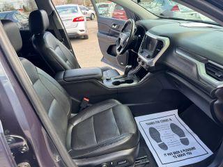 Gmc Acadia - Thumbnail 2