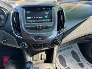 Chevrolet Cruze - Thumbnail 14