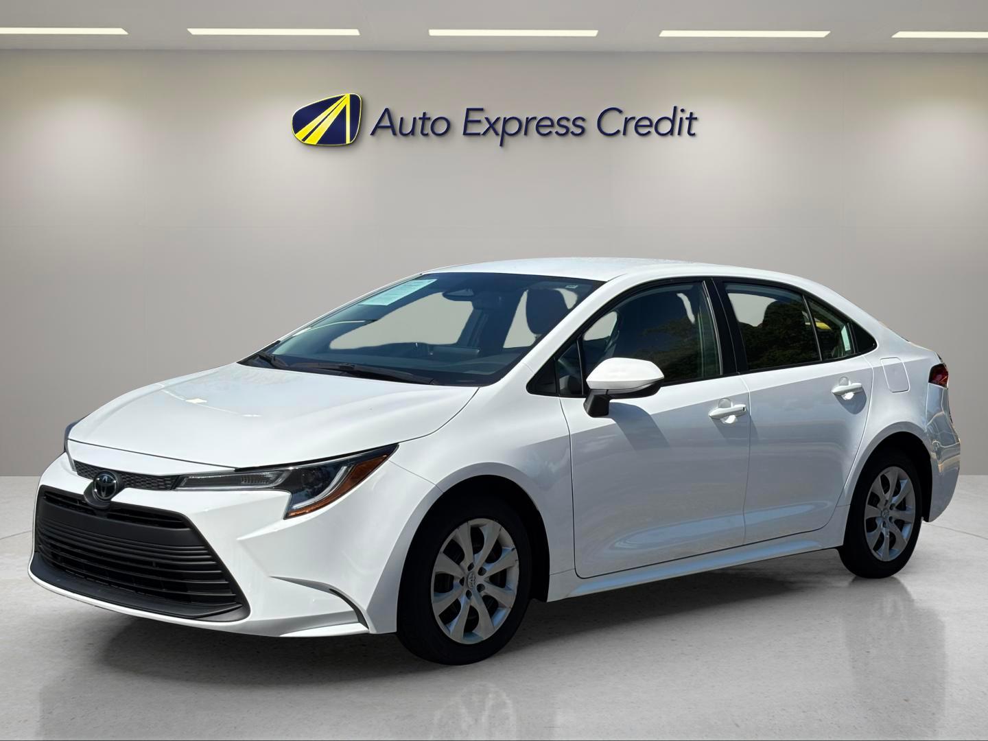 Toyota Corolla Le - View 1