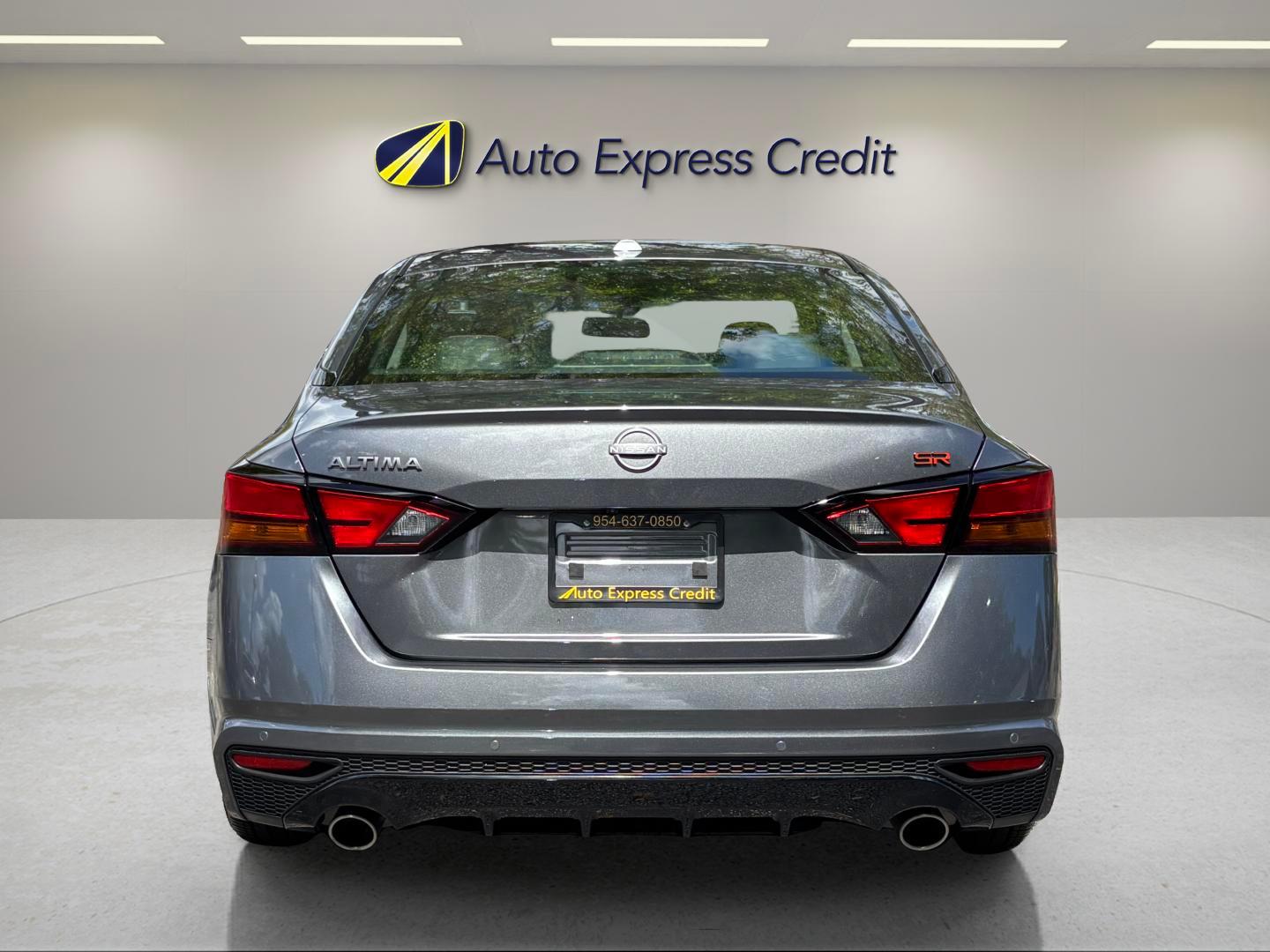 Nissan Altima Sr Fwd - Thumbnail 7