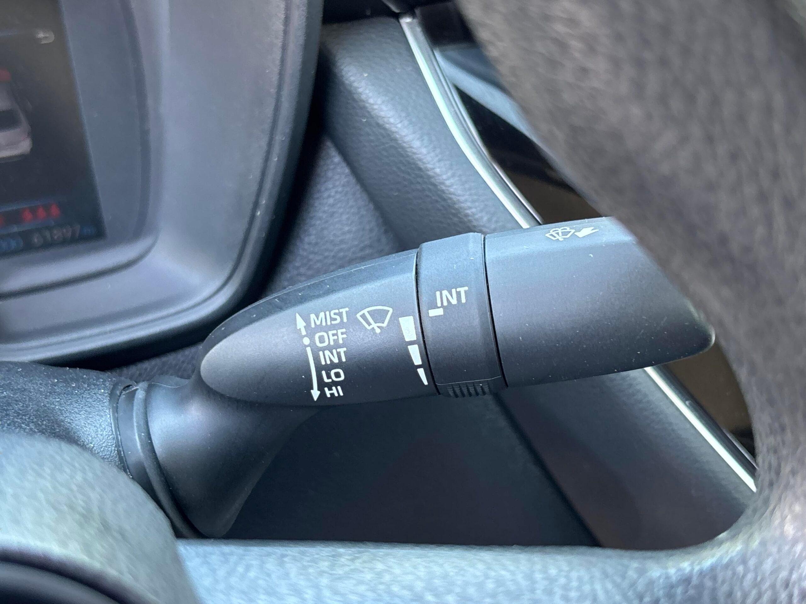 Toyota Corolla Le - Thumbnail 17