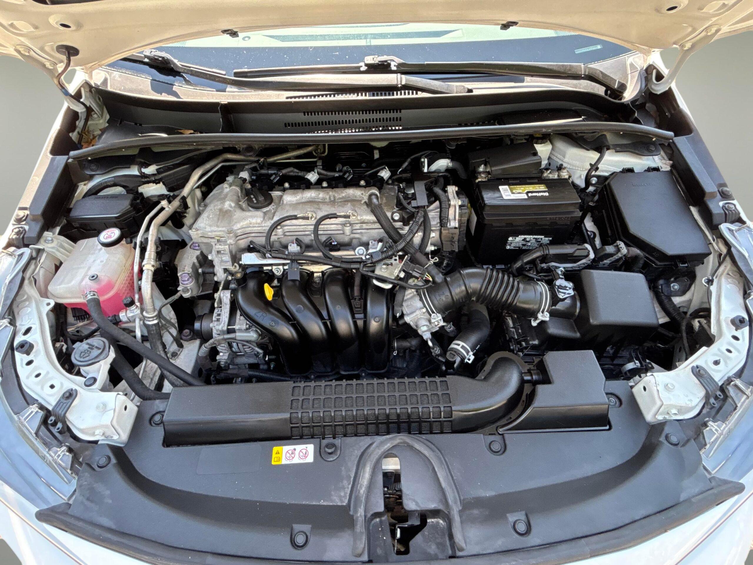 Toyota Corolla Le - Thumbnail 8