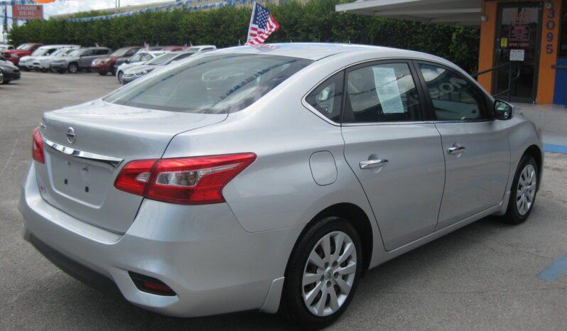 Nissan Sentra - Thumbnail 6