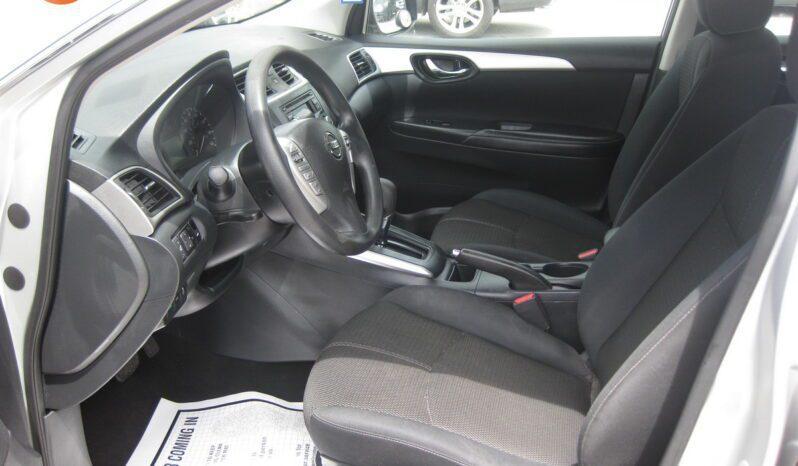 Nissan Sentra - Thumbnail 11