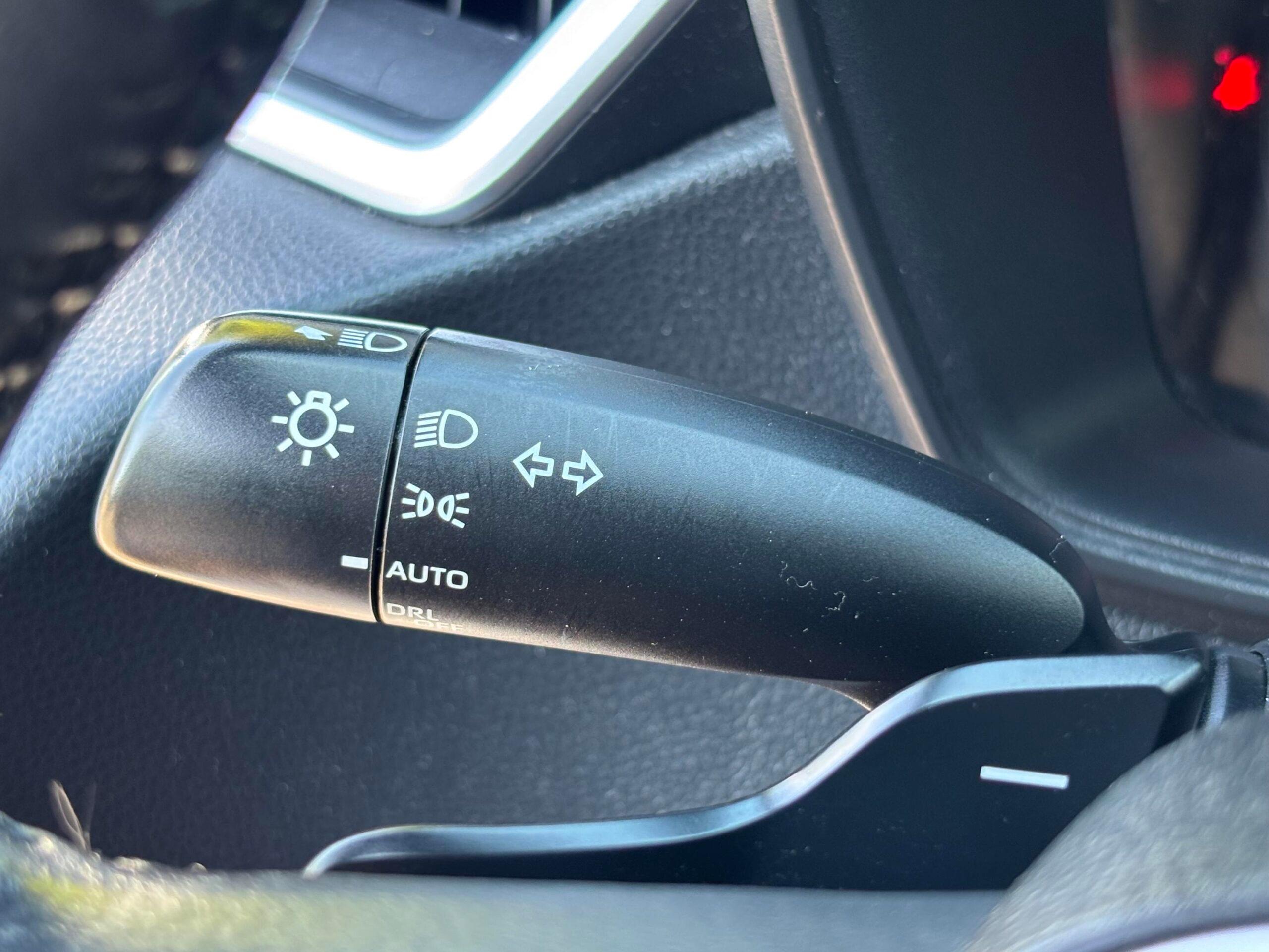 Toyota Corolla Se | Se Nightshade Edition | Se Apex Edition - Thumbnail 17