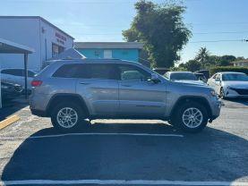 Jeep Grand Cherokee - Thumbnail 8