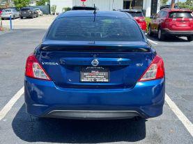 Nissan Versa - Thumbnail 6