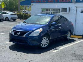 Nissan Versa - Thumbnail 2