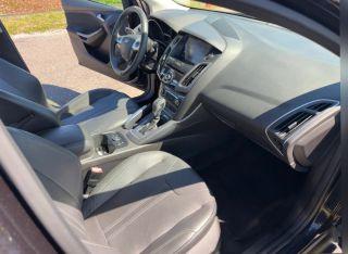 Ford Focus - Thumbnail 19