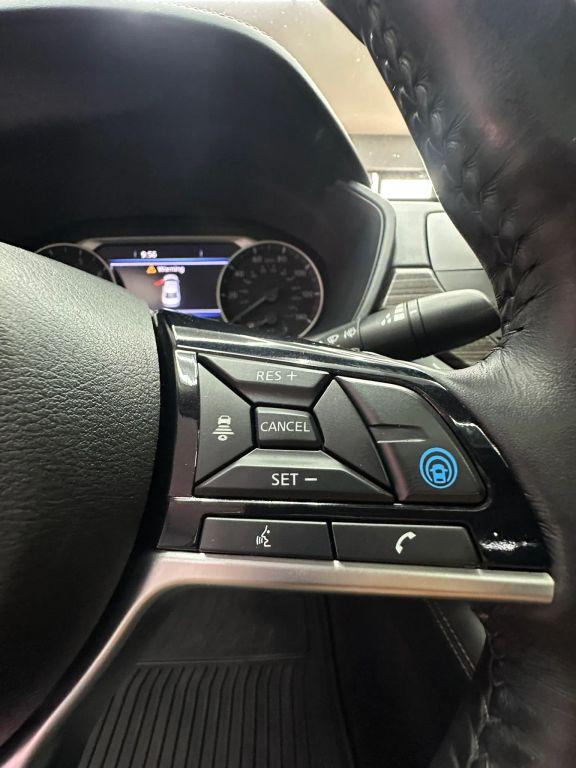 Nissan Altima - Thumbnail 20