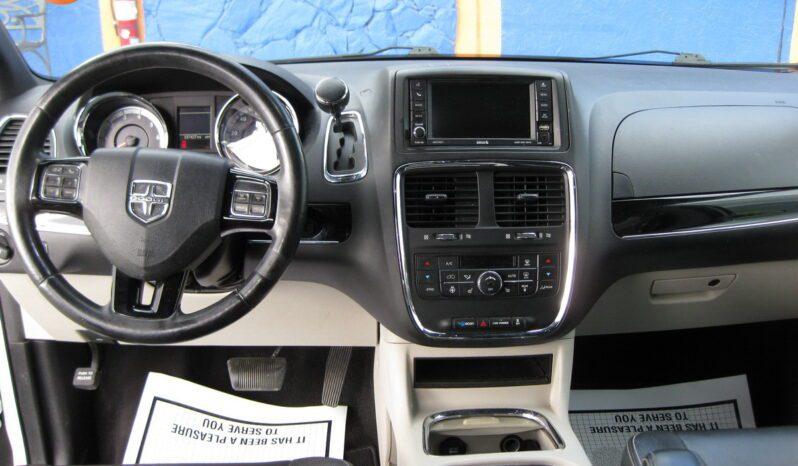 Dodge Grand Caravan - Thumbnail 14