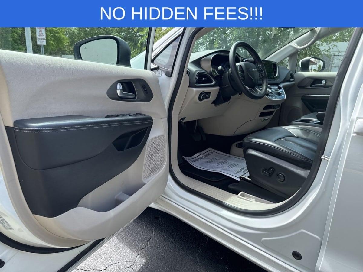 Chrysler Pacifica Touring L - Thumbnail 20