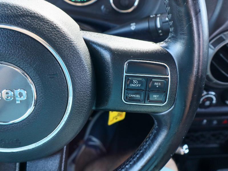 Jeep Wrangler Jksport S 4X4 - Thumbnail 13