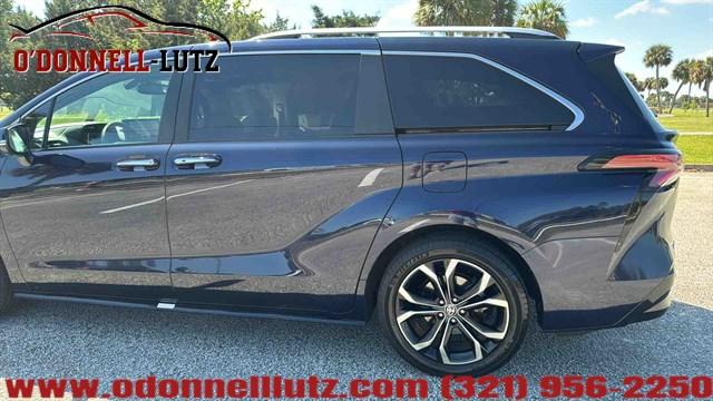 Toyota Sienna Platinum 7-Passenger | Stock No: Ma121 - Thumbnail 6