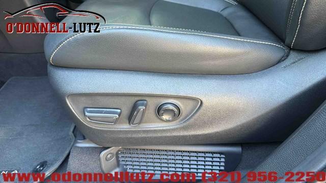 Toyota Sienna Platinum 7-Passenger | Stock No: Ma121 - Thumbnail 13