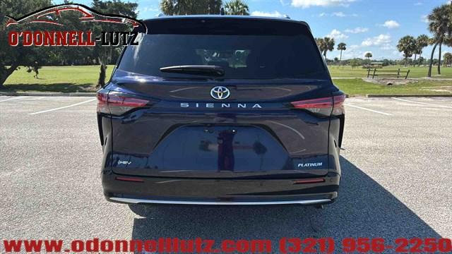 Toyota Sienna Platinum 7-Passenger | Stock No: Ma121 - Thumbnail 10