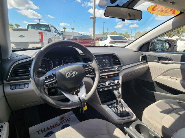 HYUNDAI ELANTRA - Thumbnail 2