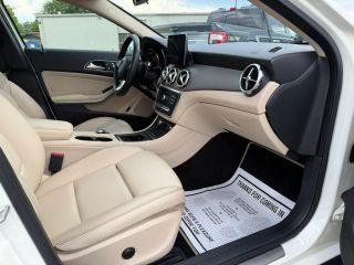 Mercedes-Benz Gla - Thumbnail 18