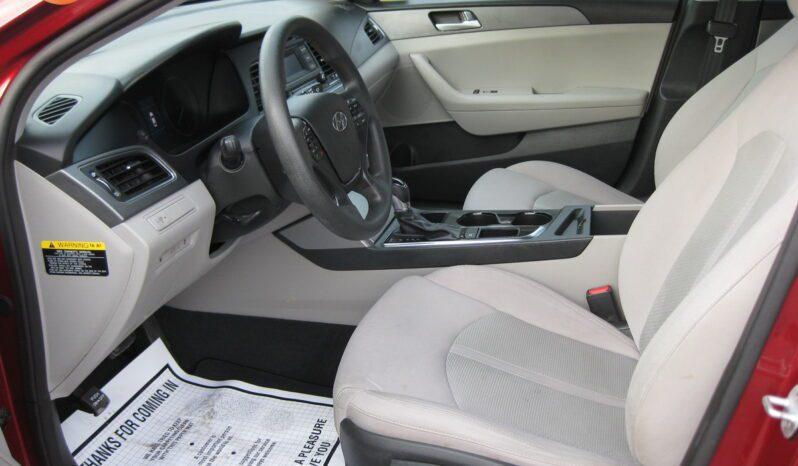 Hyundai Sonata - Thumbnail 11