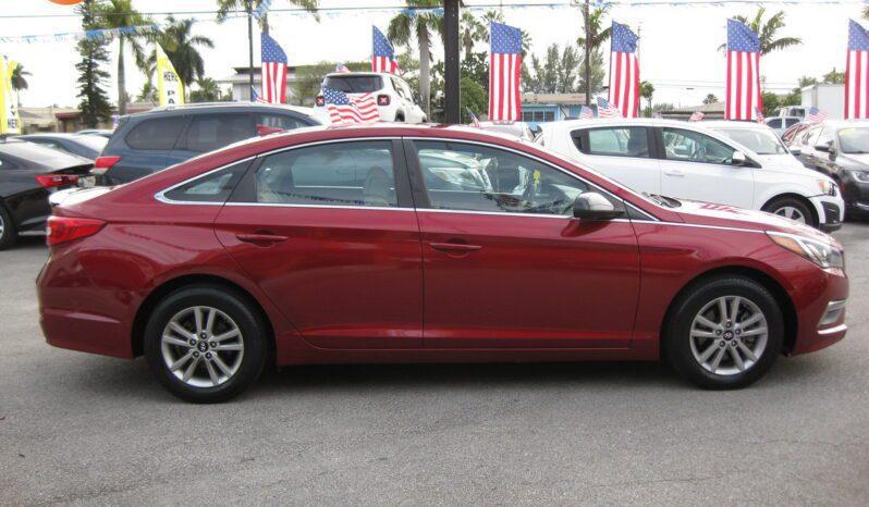 Hyundai Sonata - Thumbnail 5