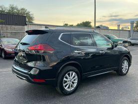 Nissan Rogue - Thumbnail 8