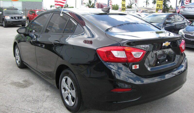 Chevrolet Cruze - Thumbnail 8