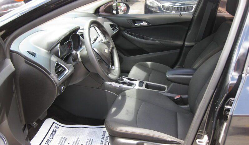 Chevrolet Cruze - Thumbnail 12